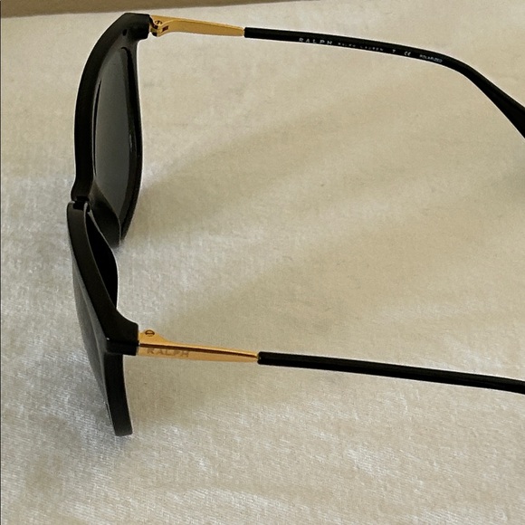 RALPH LAUREN Black Sunglasses - Picture 7 of 13